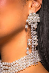 DRIPPIN IN PEARLS EARRING
